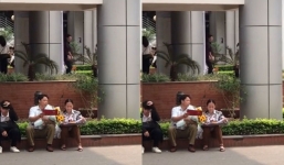 Xúc động bố mẹ ‘trân trân’ nhìn bằng TN của con: Bằng nhỏ xíu nhưng xem mãi không chán