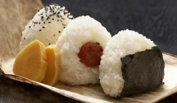 Tại sao người Nhật có tuổi thọ cao hơn nhiều với các nước dù đều ăn cơm?