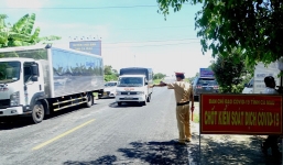 Đề xuất người dân đi lại liên tỉnh không cần xét nghiệm, tiêm vaccine