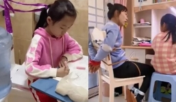 Bà mẹ chuẩn bị ‘7749’ cách, thậm chí tự ‘lấy dây buộc mình’ để dạy con học khiến hội phụ huynh ‘tâm phục’