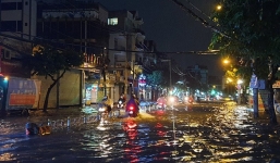 TP.HCM mưa lớn kéo dài kết hợp triều cường, cảnh báo nguy cơ ngập nhiều nơi
