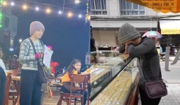 Thời tới cản không kịp, cô gái trẻ treo biển 'thiếu máu não' để xin tiền, rồi đi mua vàng lại xuất hiện