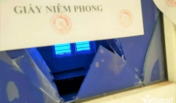 Khai trừ khỏi Đảng chủ tịch UBND xã và chủ tịch Hội Phụ nữ xã 'tòm tem' ngay tại trụ sở