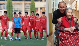 Thầy Park trải lòng dịp sinh nhật mẹ, 'tiết lộ' từng dạy cầu thủ Việt Nam một điều đặc biệt