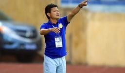 Nam Định trắng tay trước Hà Tĩnh, HLV Nguyễn Văn Sỹ đưa ra hai lý do