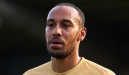 SỐC: Tiền đạo Barcelona bị trộm hành hung ngay tại nhà riêng