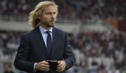 Quả bóng vàng thế giới lộ clip thác loạn, có hành động 'phản cảm' với gái lạ