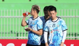 Cầu thủ Bình Định sử dụng loại nước uống gì để nâng cao thể lực?