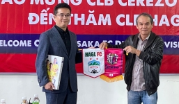 Đại diện CLB hàng đầu Nhật Bản đến thăm HAGL, bầu Đức quyết nâng tầm bóng đá Việt Nam