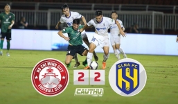 Phan Văn Đức tỏa sáng, cứu SLNA thoát thua ngoạn mục trước TPHCM