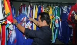 Choáng ngợp với bảo tàng trưng bày hơn 2500 áo đấu bóng đá tại TP.HCM