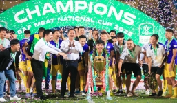 Hà Nội FC lập kỷ lục mới, chủ tịch Đỗ Vinh Quang chỉ ra lý do chia tay HLV Chun Jae-ho