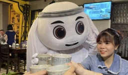 Linh vật World Cup 2022 bất ngờ xuất hiện tại Việt Nam, khuấy động không khí bóng đá