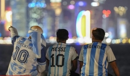 Tất tay sang Qatar xem Messi đá World Cup, nhiều CĐV Argentina không thể trở về nhà 
