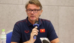 Tân thuyền trưởng ĐT Việt Nam nhận mức lương cao kỷ lục so với HLV Park Hang-seo