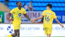 Rời CLB Nam Định, tiền đạo Victor Mansaray đã tìm được bến đỗ mới