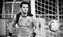 Nguyên nhân khiến thủ môn Bỉ qua đời thương tâm ngay sau khi đẩy 11m?