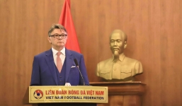 Chính thức ký hợp đồng với VFF, HLV Troussier tiết lộ lý do nhận lời dẫn dắt ĐT Việt Nam