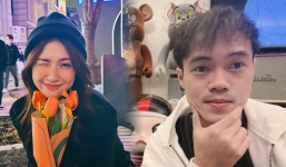 Tiền đạo Văn Toàn trải lòng khi bất ngờ được ca sĩ Hòa Minzy sang Hàn Quốc thăm