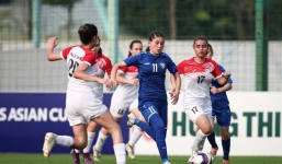 Đối thủ của tuyển U17 Việt Nam bật khóc nức nở ngay trên sân dù giành chiến thắng