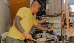 Cựu tuyển thủ Futsal Việt Nam phải đi bán mì gia truyền 3 đời để trang trải cuộc sống