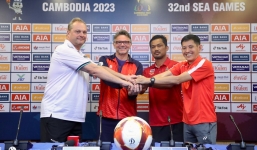 Video: Màn bắt tay cồng kềnh nhất lịch sử SEA Games