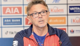 SEA Games 32: U22 Việt Nam thắng trận thứ 2 liên tiếp, HLV Troussier có hành động ý nghĩa với học trò