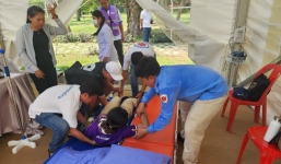 Video: Tình nguyện viên SEA Games 32 ngất xỉu vì nắng 'như đổ lửa' ở Campuchia