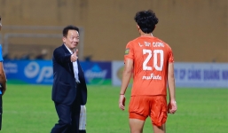 Hà Nội FC chia điểm trước Đà Nẵng, bầu Hiển bất ngờ khen ngợi một cầu thủ U22 Việt Nam