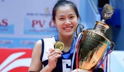 Cựu tuyển thủ bóng chuyền Việt Nam bật khóc, giã từ sự nghiệp 13 năm thi đấu