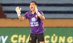 Trở lại đầy ấn tượng sau chấn thương, Nguyên Mạnh giúp Nam Định cầm hòa Thanh Hóa