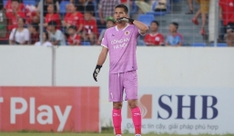 Thủ môn Filip Nguyễn chỉ ra khó khăn khi thi đấu ở Việt Nam