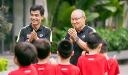 HLV Park Hang-seo báo tin không thể vui hơn đến người hâm mộ bóng đá Việt Nam