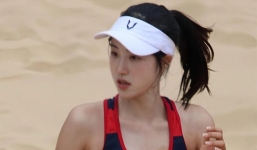 Chiêm ngưỡng nhan sắc nữ thần bóng chuyền bãi biển Hàn Quốc thi đấu tại ASIAD 19
