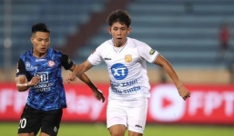 Vòng 3 V-League: Hồng Duy viết 'tâm thư' xin lỗi HLV cùng NHM Nam Định sau hình ảnh 'thiếu chuyên nghiệp'