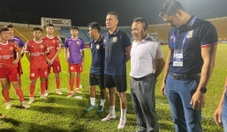 Nghi vấn tiêu cực, đội bóng Việt Nam thanh lý hàng loạt cầu thủ cùng Huấn luyện viên