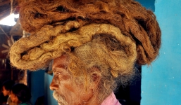 40 năm không cắt tóc, gội đầu, người đàn ông Ấn Độ sở hữu mái tóc dài kỷ lục