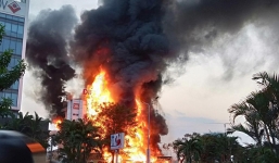 Cháy dữ dội tại siêu thị điện máy ở Hải Phòng