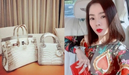 Lệ Quyên khoe khéo túi xách da cá sấu trắng tiền tỷ khiến fan trầm trồ