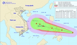 Xuất hiện bão Phanfone giật cấp 11 đang tiến thẳng vào biển Đông