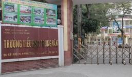 Hà Nội: 17 phụ huynh đồng loạt tố cô giáo bạo hành học sinh lớp 2