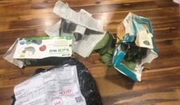 Đặt khẩu trang xịn trên Facebook, khi nhận hàng trong hộp phát hiện toàn lá cây