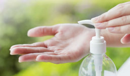 Chuyên gia cảnh báo nước rửa tay sát khuẩn giả làm tăng nguy cơ nhiễm virus corona