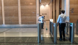 Ngân hàng phải sơ tán 300 nhân viên vì phát hiện 1 người nhiễm virus corona