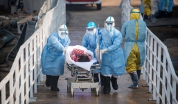 Tin tức mới về corona ngày 15/2: Số ca tử vong ở Trung Quốc vượt 1.500 người