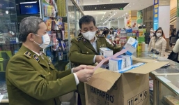 TP.HCM: Đề xuất chuyển khẩu trang quản lý thị trường tạm giữ phát cho các trường