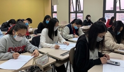 Hà Nội cho toàn bộ học sinh nghỉ đến 15/3 sau khi phát hiện ca nhiễm Covid-19