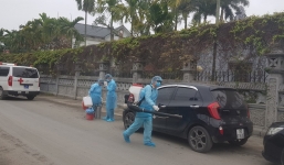 Hải Phòng tạm dừng chi 269 tỉ tặng ấm chén, dồn tiền đối phó Covid-19