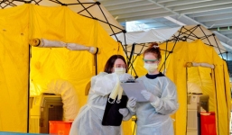 Mỹ: Bệnh nhân Covid-19 tái mặt nhận hóa đơn chữa trị gần 35.000 USD