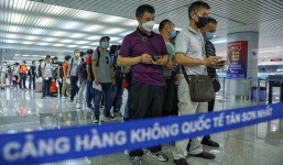 Bộ GTVT: Dừng đưa người Việt Nam từ nước ngoài về Tân Sơn Nhất